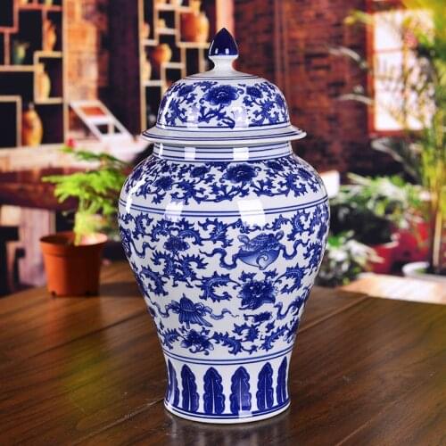 Chinese ceramic jar Antique Porcelain Blue and White Ginger Jars