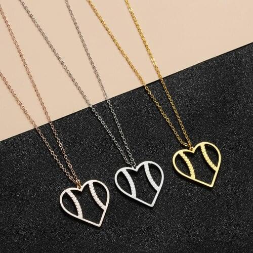 CHENGXUN 2020 Witer Heart Shape Pendant Necklace Love Baseball Lovers Sports Team Gift Special Design College Team for Boy Girls