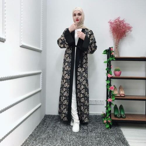 Muslim Fashion Plain And Elegant Printed Robes Lace Dress Abaya Dubai Hijab Islamic Clothing Cardigan Long Sleeve Robe
