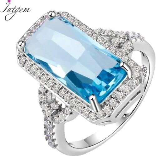 Hot Sale 925 Silver Jewelry Rings Rectangle Sapphire Ring with Clear Zircon Stones 4.5g Ring Luxury Gift for Women Engagement