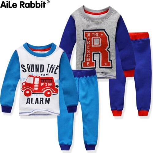 Autumn Winter Boys Home Service Suit Baby Boys Clothes Plus Velvet Warm Clothes Long-sleeved Shirt T-shirt Pants 2 Sets k1