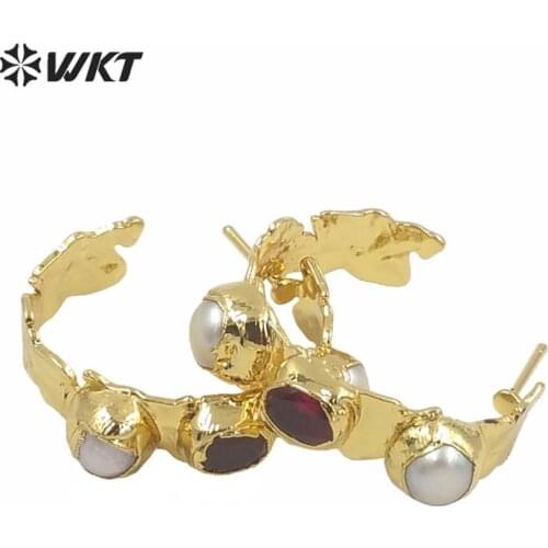 MPE050 Wholeslae elegant women pearl stud earring half circle triple stones earring charming stud earring with gold plated