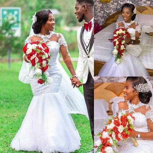 Plus Size Mermaid Wedding Dress Sheer O Neck Long Sleeve Flower Lace Appliques Bridal Gowns Backless Bride Dresses