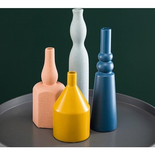 Europe Molandi Ceramic Vase Creative Fashion Tabletop small vase Dried flower containers Home TV cabinet model room decoration