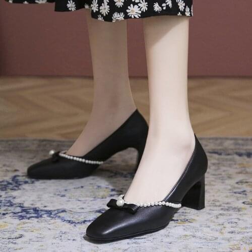 New Style Ladies Leather Square Toe Pearl High Heels Thick Heel High Heels Womens White/black Butterfly Shoes Womens Shoes