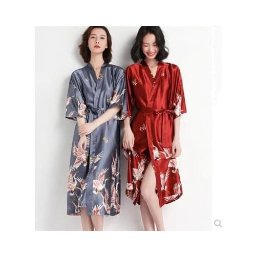 Sexy Pajamas for Women Thin Ice Silk Plus Size Robe Red Dressing Gown Imitation Silk Loose Kimono Pajamas Sleepwear Women Set