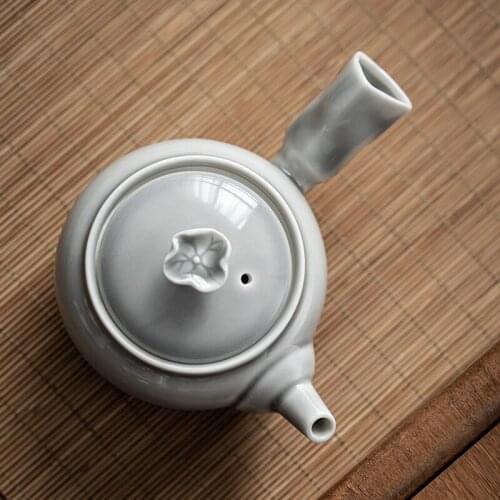 Ice Gray Glaze Lotus Fragrance Side Handle Pot Japanese Style Handmade Ceramic Kung Fu Small Teapot Single Teapot Tea Maker