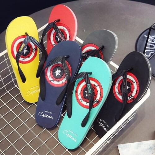 Mens Summer Flat Slippers Personality Slip on Mens Slippers Fashion Wear Beach Outdoor Mens Flip-Flops