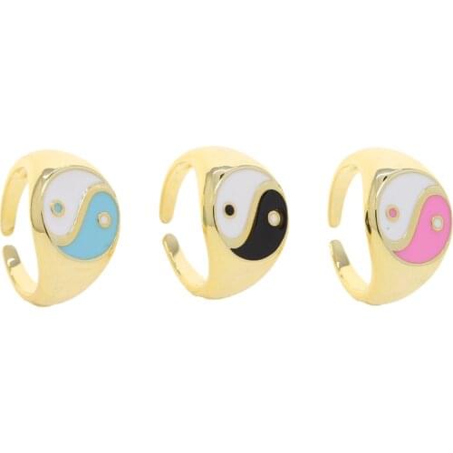 Gold Plated Color Enamel White and Black Yin Yang Rings for Women Adjustable Size Finger Rings Waterproof Jewelry