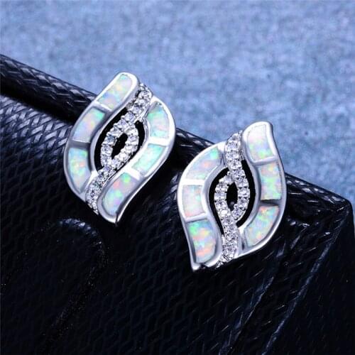 2019 Female Big Eye Stud Earrings Vintage Silver Color Wedding Earrings For Women Boho White Blue Fire Opal Earrings
