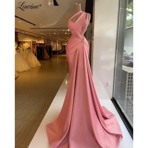 Arabic Party Dress Beading Evening Gown 2021 Plus Size Customized Robe De Soirée De Mariage Middle East Women Prom Dresses