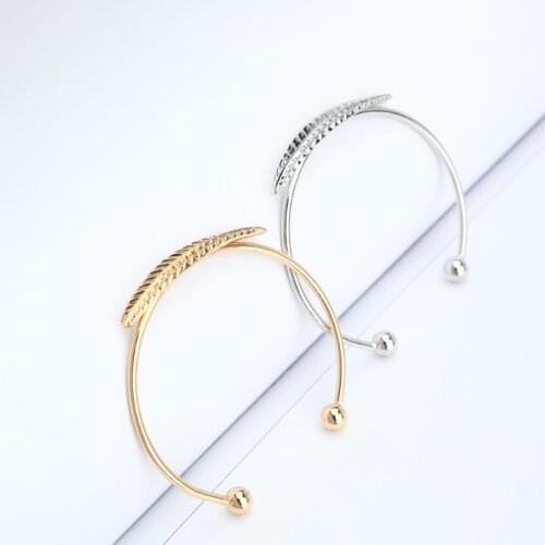 Xinshiqin Bracelets With Charms