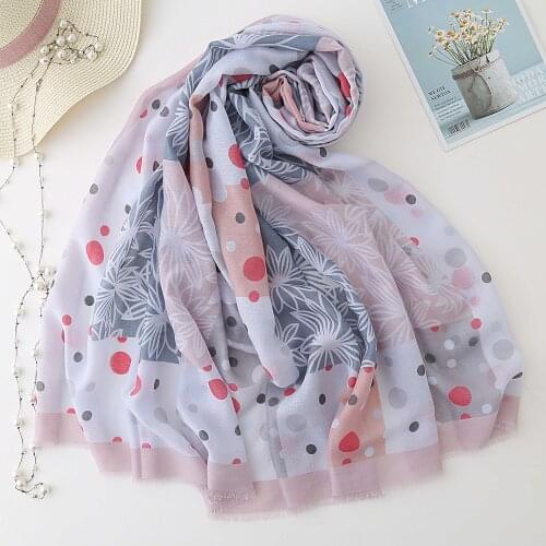 2019 New Cotton Floral Print Fringe Scarves Shawls Wrap Women Soft Dot Flower Print Scarf Hijab 6 Color Free Shipping