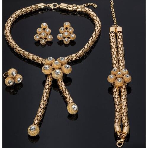 BAUS Wholesale 2019 NEW Exquisite Dubai Gold color Jewelry Set Nigerian Wedding statement jewelry set African Beads Jewelry Set