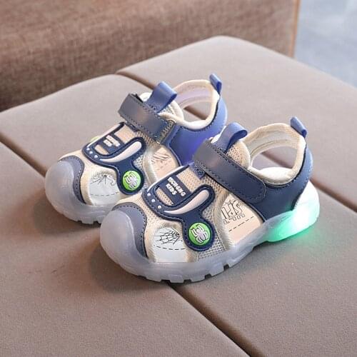 Kids Sports Sandals Summer New LED Light Hollow Net Bread Toe Beach Shoes For Boys Girls Toddler Soft Sole Casual Sandals