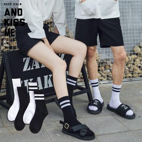 Harajuku Hip Hop Skateboard Crew Socks Cotton Casual Unisex Men/Womens Socks Solid Striped Black White Short Socks for Woman