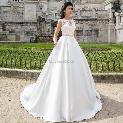 Satin A Line Wedding Dresses O Neck Cap Sleeves Lace Appliques Open Back Bridal Wedding Gowns Vestido De Noiva Sweep Train