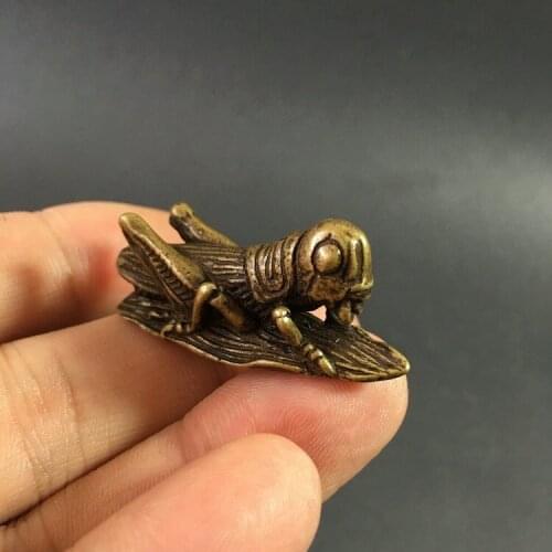 Collectable Chinese Brass Carved Animal Grasshopper Exquisite Small Statues