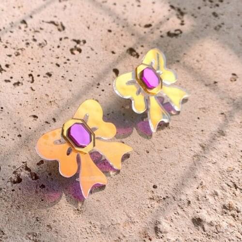 Fashion Creative Vintage Mirror Surface Bowknot Acrylic Earrings for Women Girls Vintage Color Changed Cool Lovely Stud Earrings