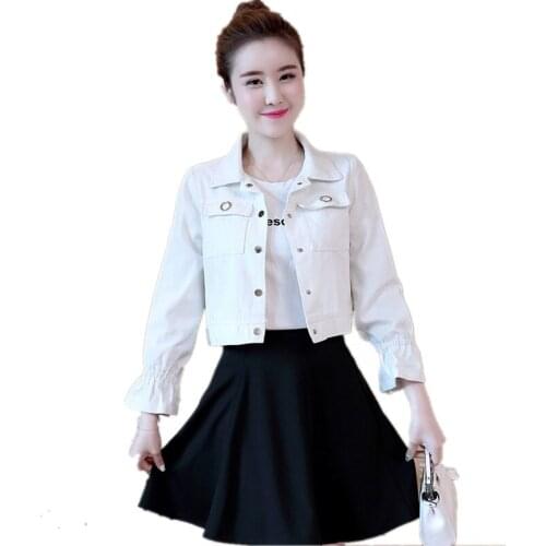 2020 Fashion costumes White denim jacket Women short coat Youth clothing for women NEW Spring / autumn tops Trumpet sleeve 1457