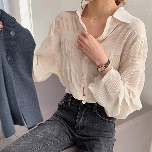Women Casual Long Sleeve Turn-down Collar Solid T-Shirt New 2021 Spring Vintage Elegant Chiffon Female Flare Sleeve Elegant Tops
