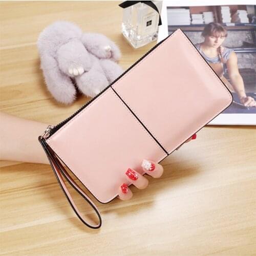 Womens Wallet Vintage Oil Wax Leather Zipper Clutch Wallet Female Large Capacity Coin Purse Ladies Wristband Simple Card Holder