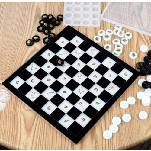 DIY Crystal Epoxy Resin Mold Chess Chedckers Checkerboard Chess Pieces Epoxy Mirror Silicone Mold For Resin