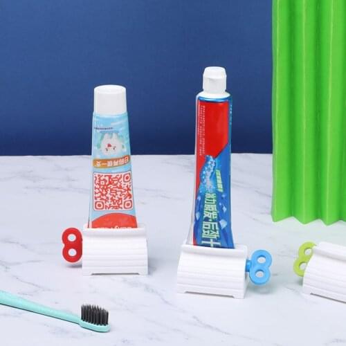 Home Manual Toothpaste Squeezer Reusable Plastic Rolling Tube Toothbrush Holder Stand Bathroom Supply Tooth Cleaning Accessories