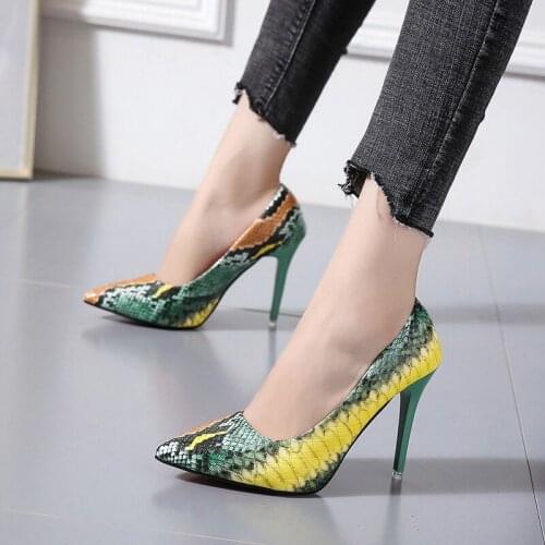 New Big Size 34-42 Stiletto Heels Women Pumps Red Pointed Plaid Shoes Women Shallow High Thin Heels 2020 Party Wedding Shoes