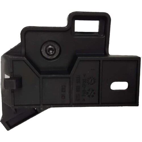 Applicable to Tiguan L Magotan Passat Cover handl bracket 5TD 823 633A