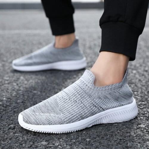 Y208 Zapatillas Hombre Super Light 291g Comfortable Mesh Slip-On Mens Loafers Vulcanized Sock Shoes Non-Leather Casual Sneaker