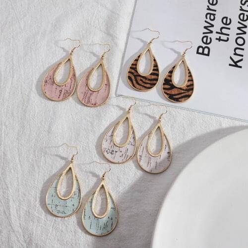 Cutout Metal Frame Natural Cork Teardrop Earrings for Women America and Europe Fashion Statement Earrings Boutique Premium