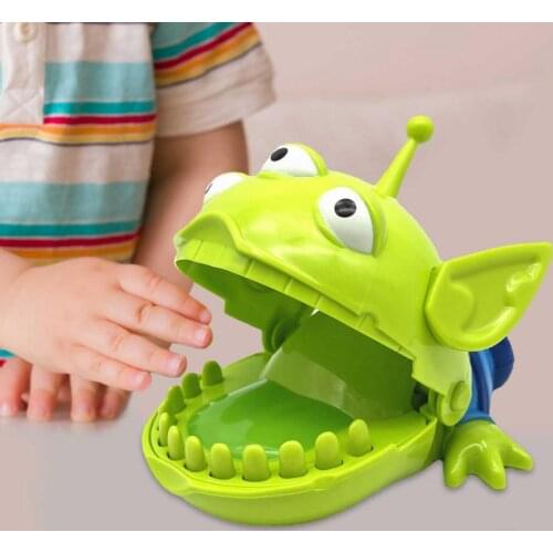 Hot Big Practical Joke Electric Biting Teeth Bite Finger Adult Bar Prank Game Kids Children Funny Education Toys Gift