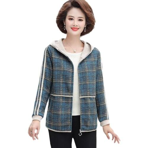 New Spring Autumn Middle-aged Women Hooded Windbreaker Fashion Casual Short Moms Trench Coat Plus Size Thin Plaid Overcoat 5XL