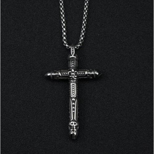 EDC Outdoor Titanium Steel Cross Necklace Portable Tools Self defense Punk Locomotive Male Broken Window Personal Safety Tools