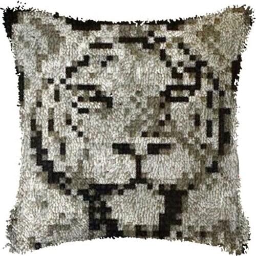 Cushion Latch Hook Kit Animal Tiger Pillow Mat DIY Craft Flower 42CM 42CM Cross Stitch Needlework Crocheting Cushion Embroidery