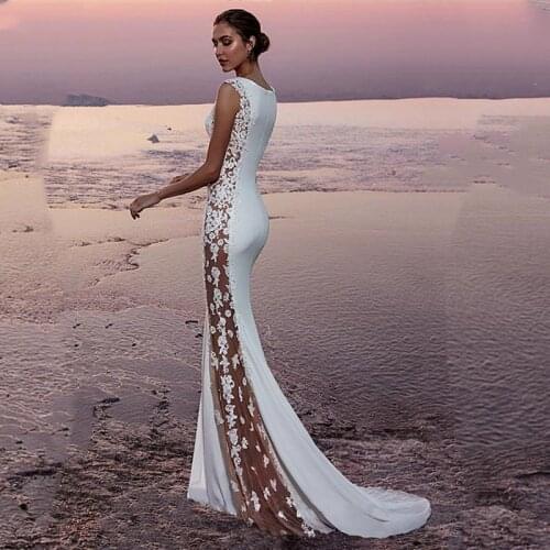 Beach Mermaid Wedding Dress See-through Cutout Side Stretch Satin Bateau Neckline With Beaded Lace Appliques Elegant Bridal Gown