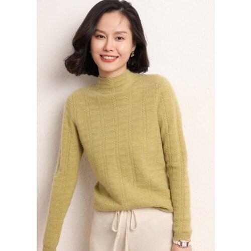 Winter new womens half high collar European and American slim fit short long sleeve knitted sweater bottomed sweater