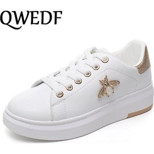 Women Casual Shoes 2019 Autumn Women Sneakers Fashion Breathable PU Leather Platform White Women Shoes Soft Footwears CZ-97