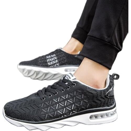 Men Sneakers Breathable Tennis Shoes For Men 2019 Brand Designer Zapatillas Hombre Deportiva Training Outdoor Sport Shoes Male