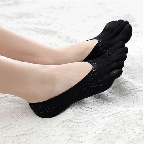 Creative Funny Yoga 5 Toe Socks Slippers women Skid-proof Breathable Calcetines Gym Sport Exercise five finger solid