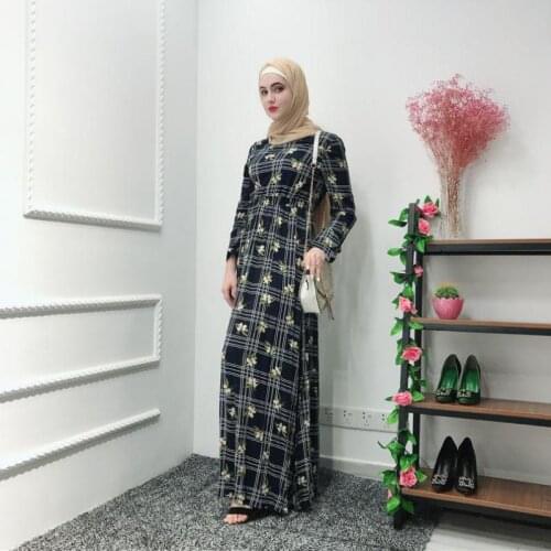 Middle East Islam Kaftan Muslim Abaya Long Dress Women Printing Long Sleeve Arab Celebrity Style Dress Jalabiya 2021