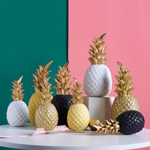 Creative Pineapple Crafts Desktop Ornament Fruit Shape Living Room Decor Golden Wedding Gift Home Decoration Accessories