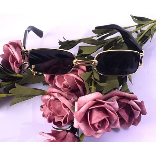 Vintage Men Glasses Womens Sunglasses Trending Luxury Brand Square Metal Black Lenses Outdoor Travel Driving Decorative glasses
