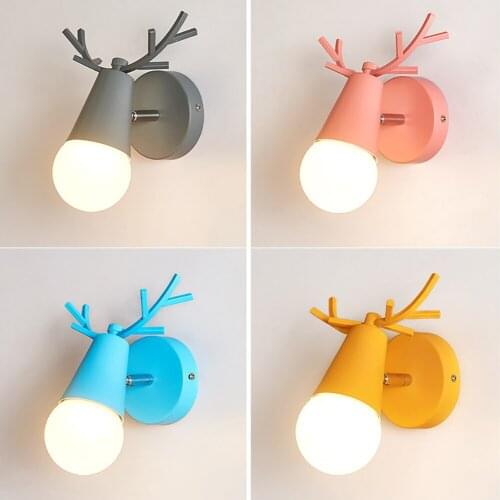 Nordic Colorful LED Wall Lamps Bedroom Aisle Bedside Wall Lights Wooden Childrens Room Wall Lamp Decoration Lighting