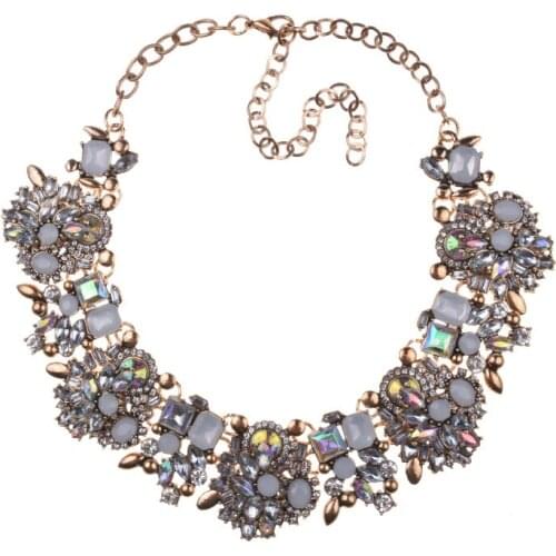 New Women Fashion Jewelry Spring Decent Design Crystal Statement Necklace Bijoux Lady Chokers Bib Collar