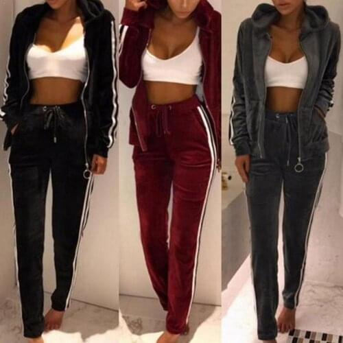 Europe/America Style Womens Sports Suits Yoga Tracksuit Women Sportswear Winter Set Suit Hooded Sport Suit Women Jogging Suits