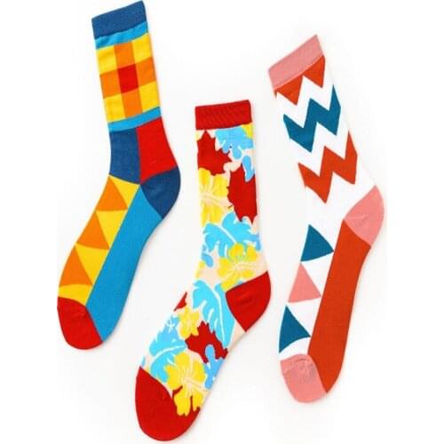 Geometric Flower Wave ping-pong ball, British style Europe&the United States street creative fashion trend in the tube socks C07
