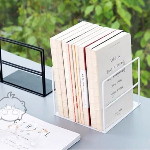 1 Set Hollow-out Bookends Creative Exquisite Metal Bookends for Home Office Bookshelf Home Decorative Book Stoppers