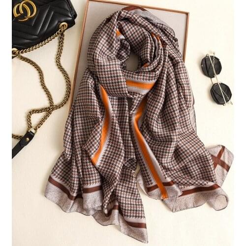 2020 Boho Women Scarves Long Silk Pashmina Shawls and Wraps Vintage Swallow Gird Print Silk Hijab Scarf Foulard Femme Echarpe